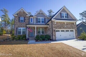 Building Photo - 660 Ave of the Carolinas