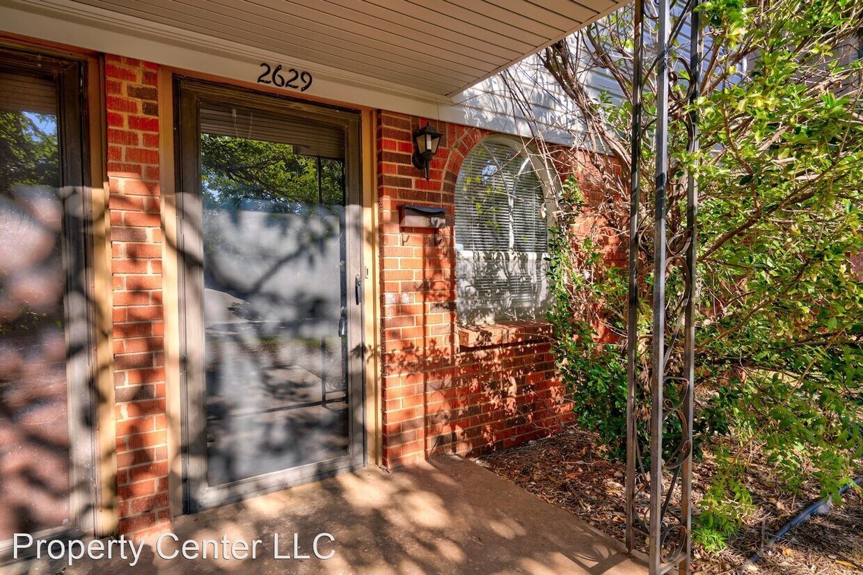 Primary Photo - 2 br, 1.5 bath House - 2629 Elwood Drive