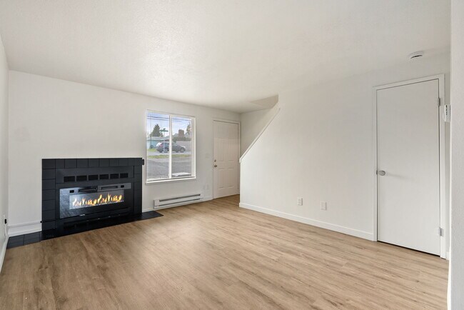 Building Photo - 5427 NE Killingsworth St