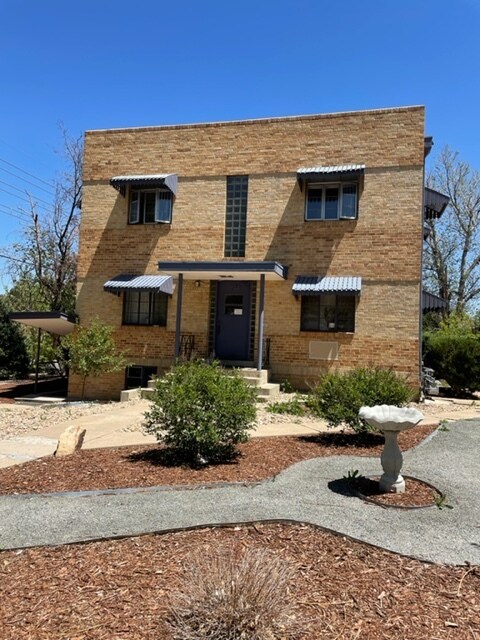 Building Photo - 794 Glencoe St