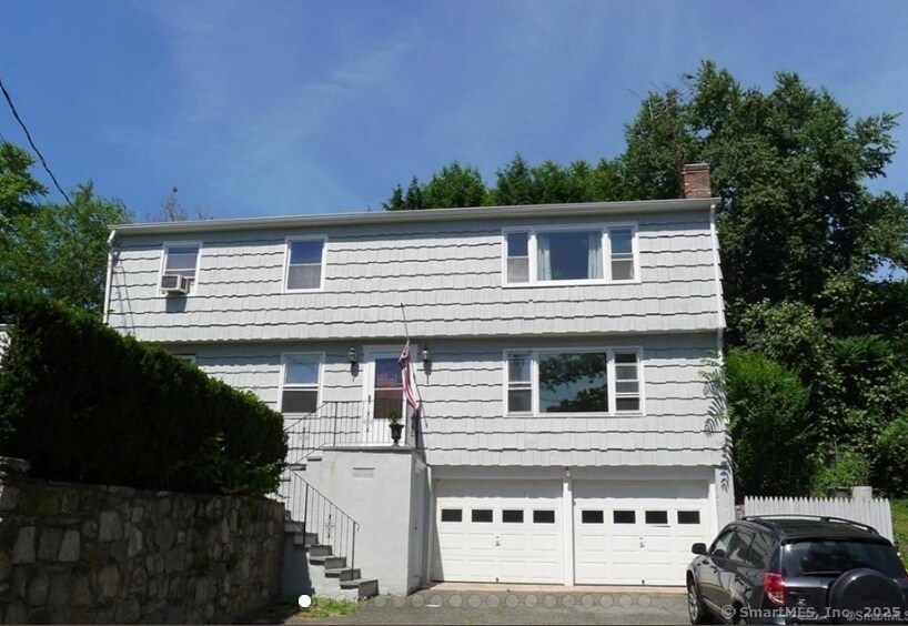 Primary Photo - 36 Richmondville Ave