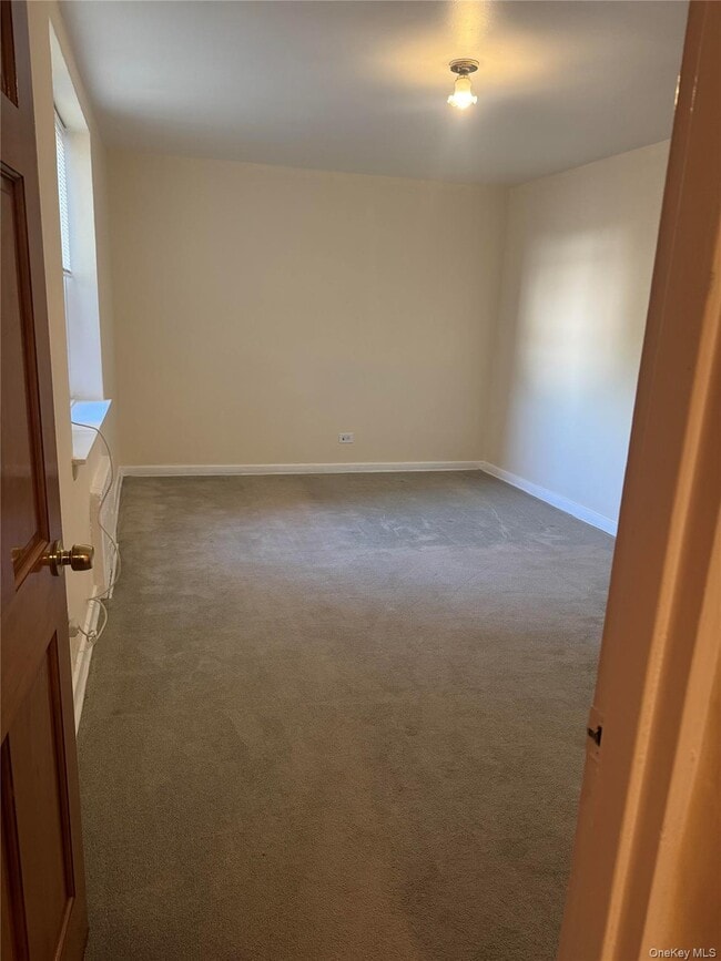 Foto del edificio - 84-50 169th St