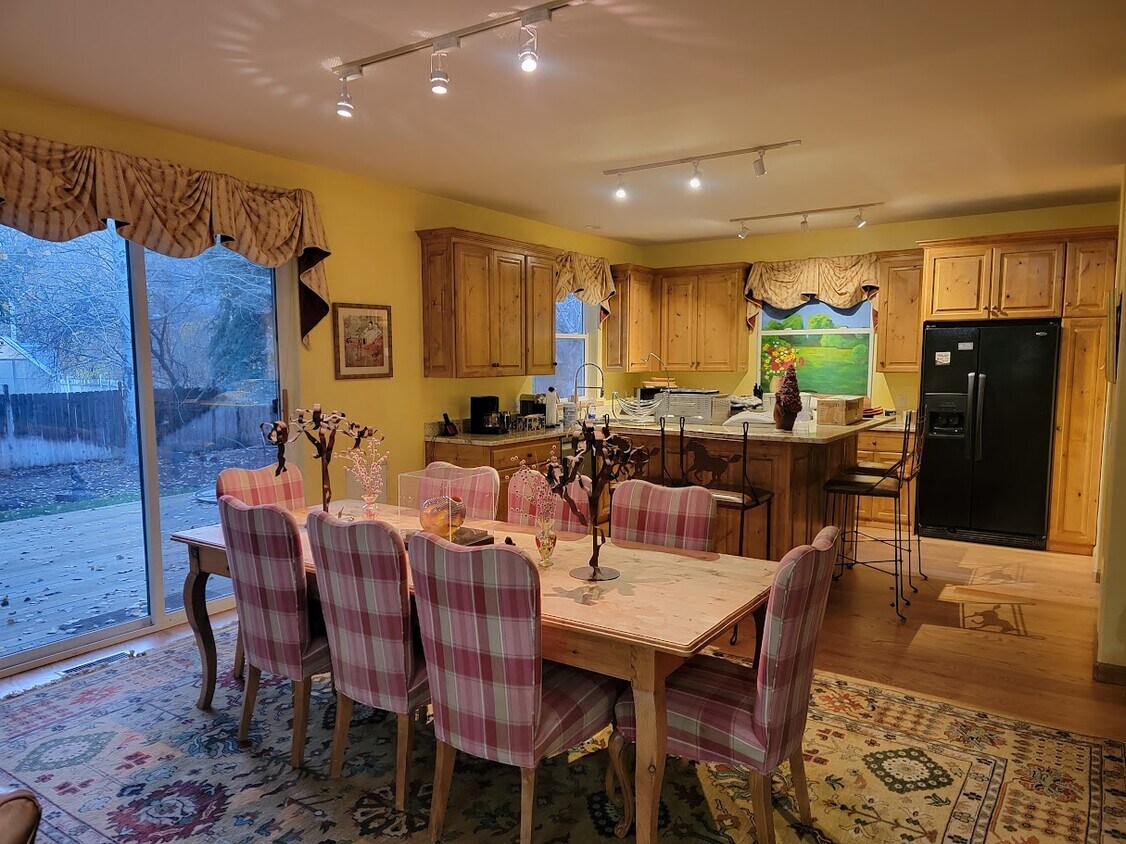 Foto principal - 1611 Heroic Rd