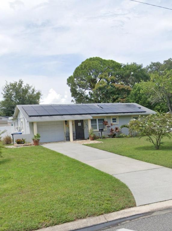 Foto principal - 2165 66th Ave S