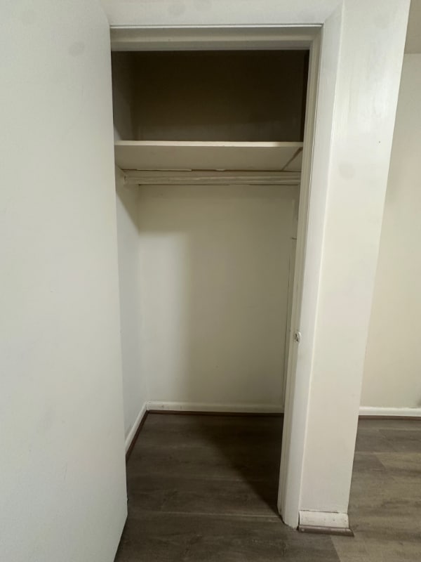 Building Photo - 8xxx Barrett Rd