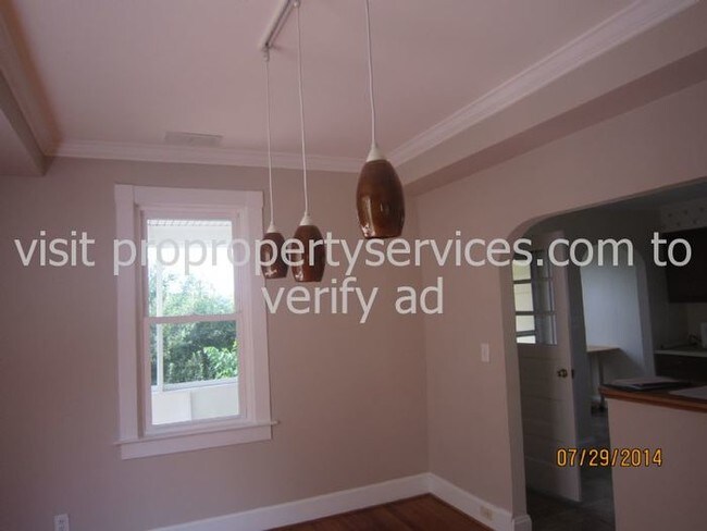Building Photo - Near Schools, Shopping And Commuter Routes
