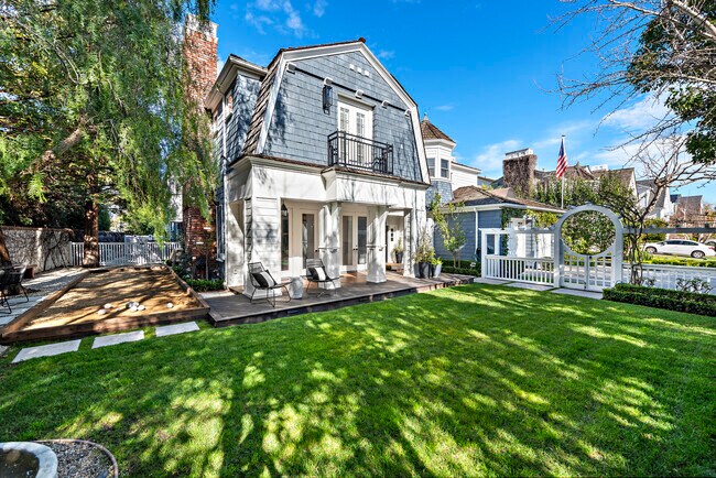 Building Photo - 20 Cape Danbury