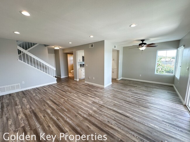 Foto del edificio - Spacious remodeled townhome in The Cape at...