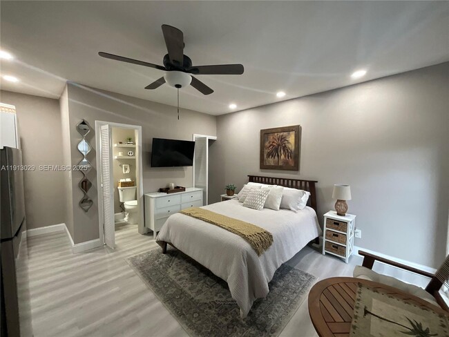 Foto del edificio - 8638 SW 50th St