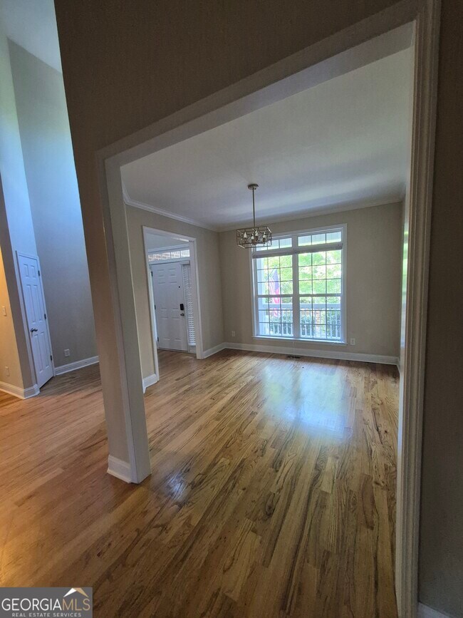 Foto del edificio - 325 Veranda Park Ln