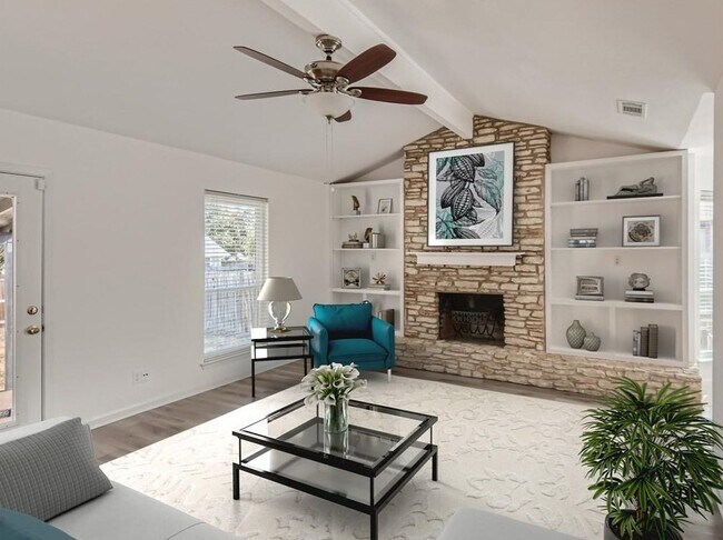 Foto del edificio - 3908 Stoney Hill