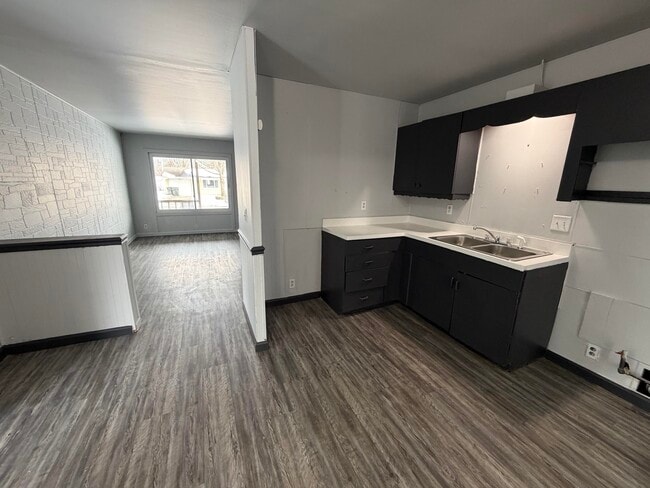 Foto del edificio - 1606 Glenview-