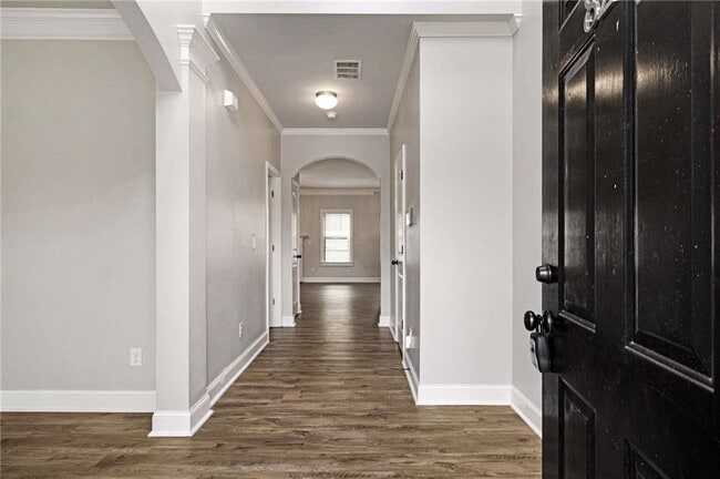 Building Photo - 829 Overlook Path Ln