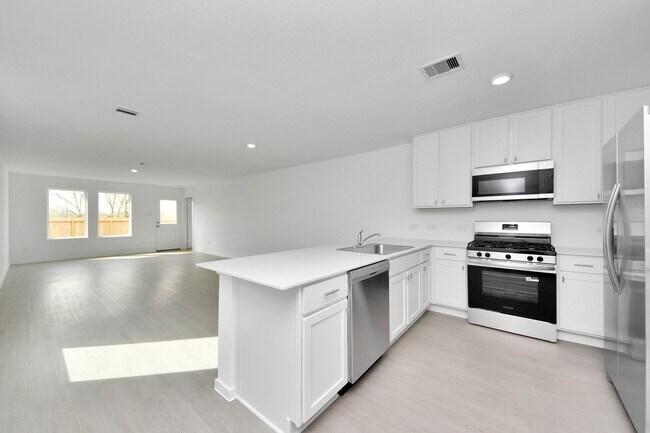 Foto del edificio - 29643 Knollwood Bay Rd