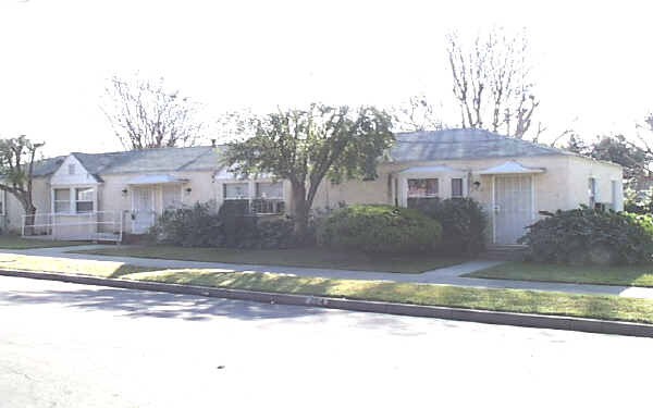 Building Photo - 204 N Workman St