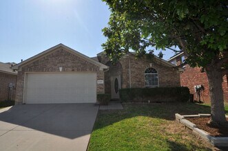 Building Photo - 8408 Prairie Fire Dr