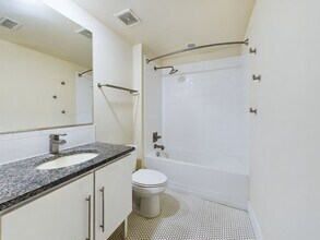 Interior Photo - The Mill at Manchester Lofts