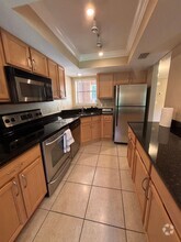 Building Photo - 836 Shoreline Cir