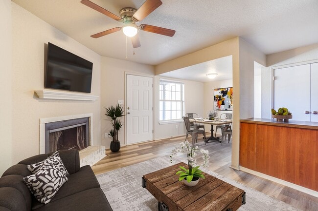 Building Photo - Forrest Brook Apartments and Townhomes