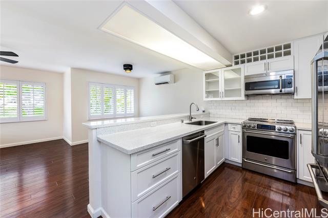 Building Photo - 92-1491 Aliinui Dr
