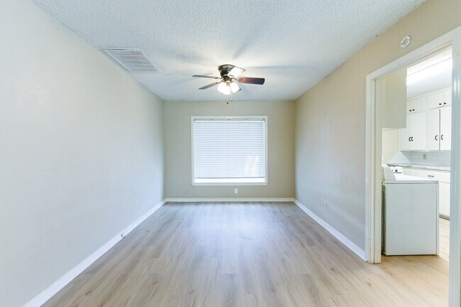 Building Photo - Charming Home Near Texas Tech – Modern Upg...