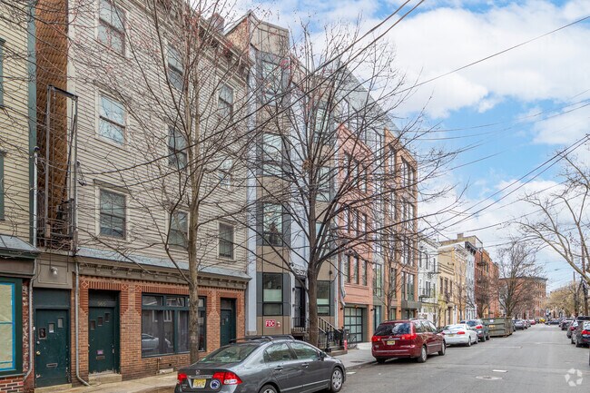 Building Photo - 367 2nd St