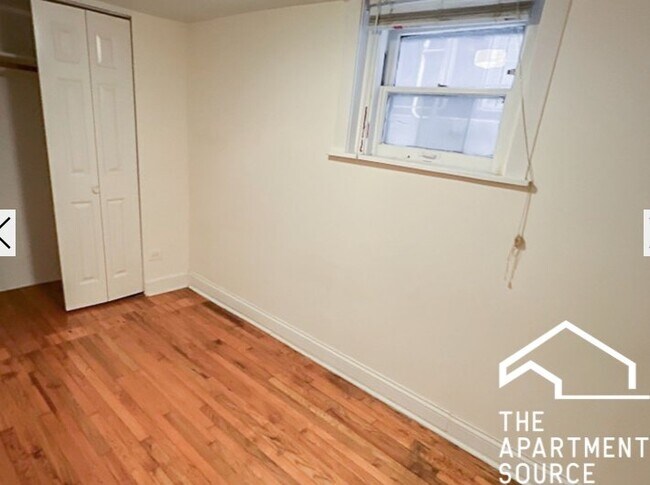 Foto del edificio - 3309 N Southport Ave