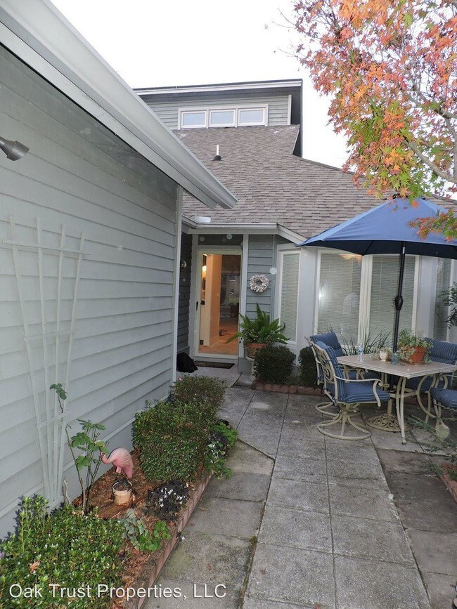 Building Photo - 2 br, 2 bath House - 202 Two Loch Place