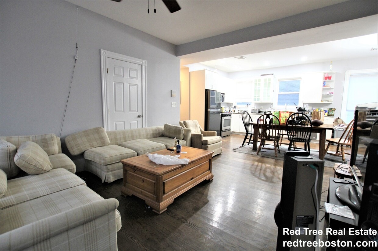 Foto principal - 19 Parker Hill Ave