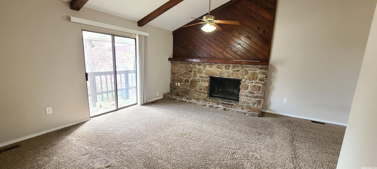 5 Rocky Top Cove, Maumelle, AR 72113 House for Rent in Maumelle, AR