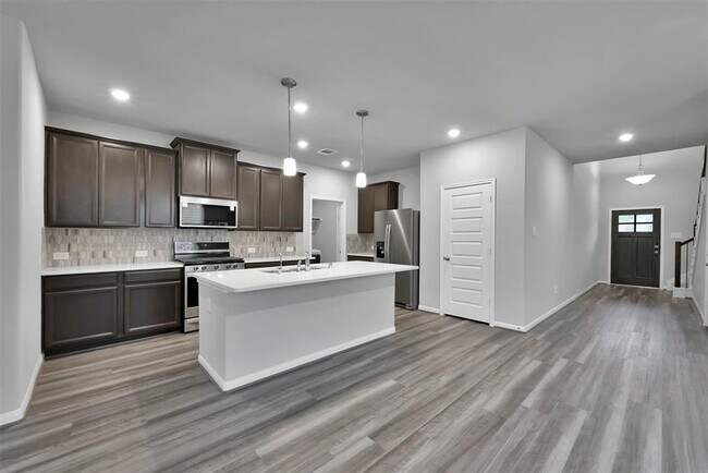 Foto del edificio - 7040 Silverleaf Oak St