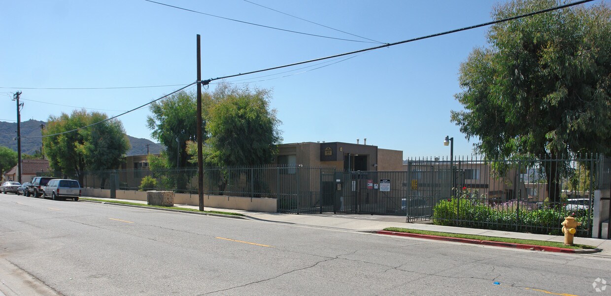 Foto del edificio - Parkview Apartments