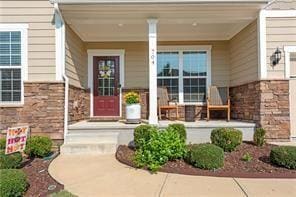 Building Photo - 704 Woodbridge Dr