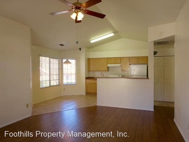 Building Photo - 1 br, 1 bath House - 577 Sawmill Cove Apt C