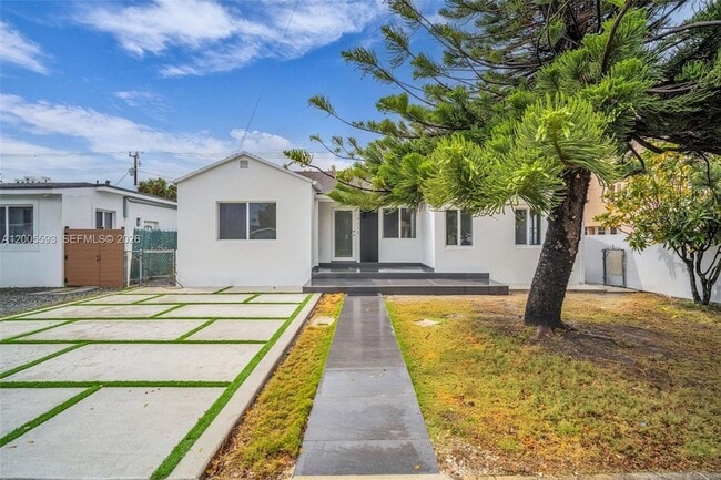 Photo - 4112 SW 9th Terrace House