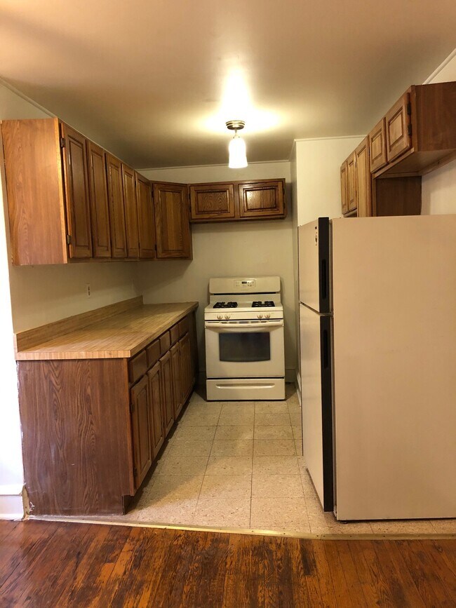 The Residences at Marchwood Apartments Philadelphia, PA