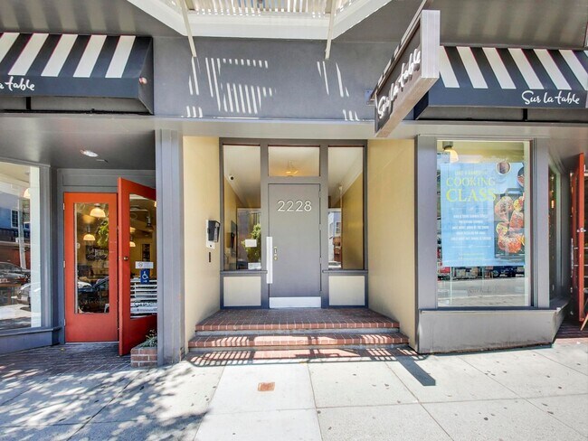 Foto del edificio - 2228 Union St