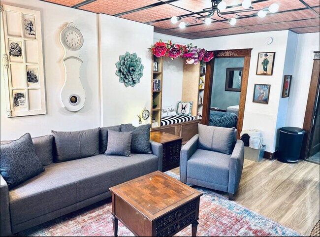 Foto del edificio - 238 Sabattus St