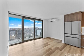 Building Photo - 1515 Liona St