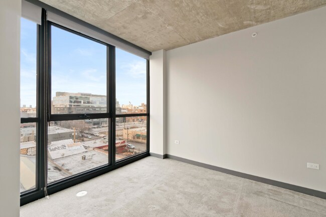 Foto del edificio - 165 N Ada St