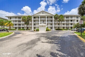 Building Photo - 1703 Whitehall Dr