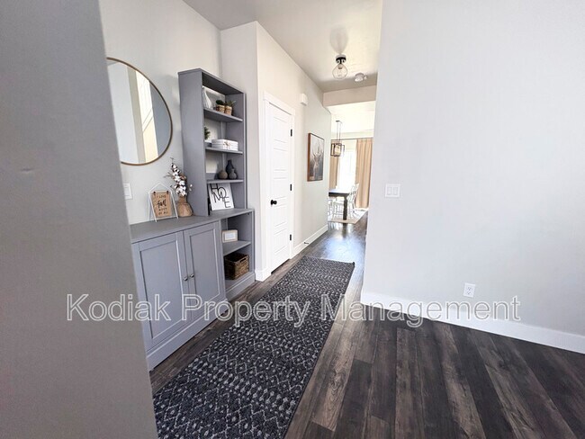 Foto del edificio - 1364 Petunia Ct