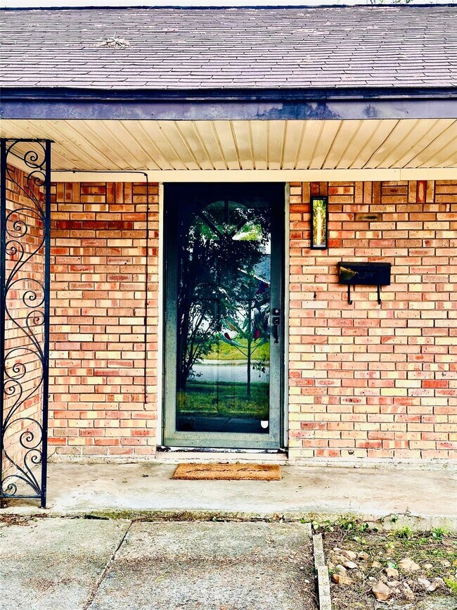 Building Photo - 4913 Nina Lee Ln