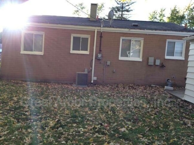 Foto del edificio - 741 Dorset Ave