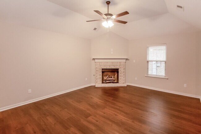 Building Photo - 9500 Eckley Pl