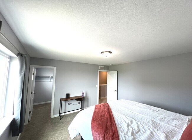 Foto del edificio - 280 S 4th Ct