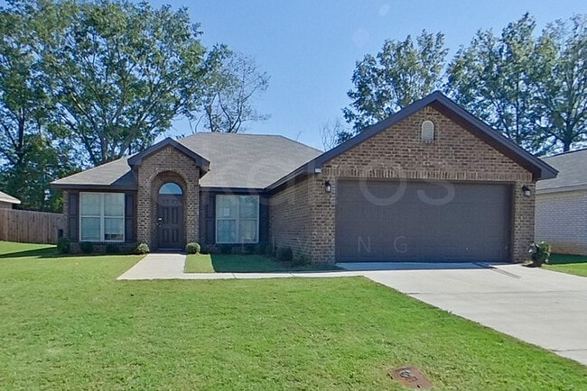 Building Photo - 139 Hideaway Ln