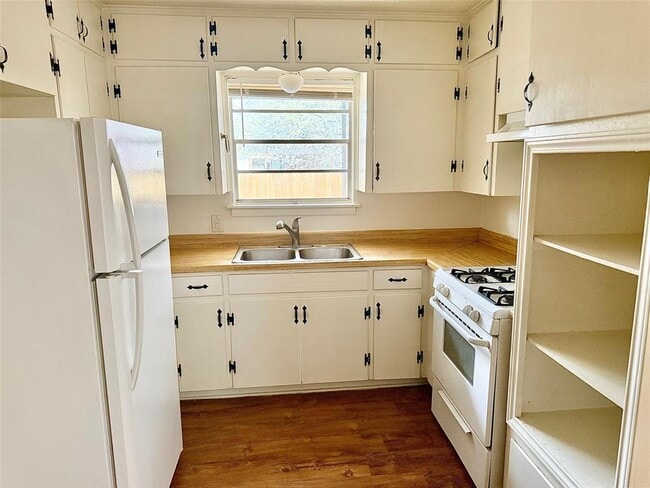 Foto del edificio - 2411 S 5th St