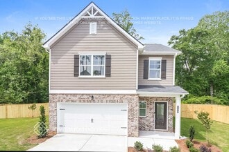 Building Photo - 139 Woodland Manor