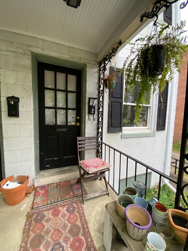 Foto del edificio - 202 N Meadow St